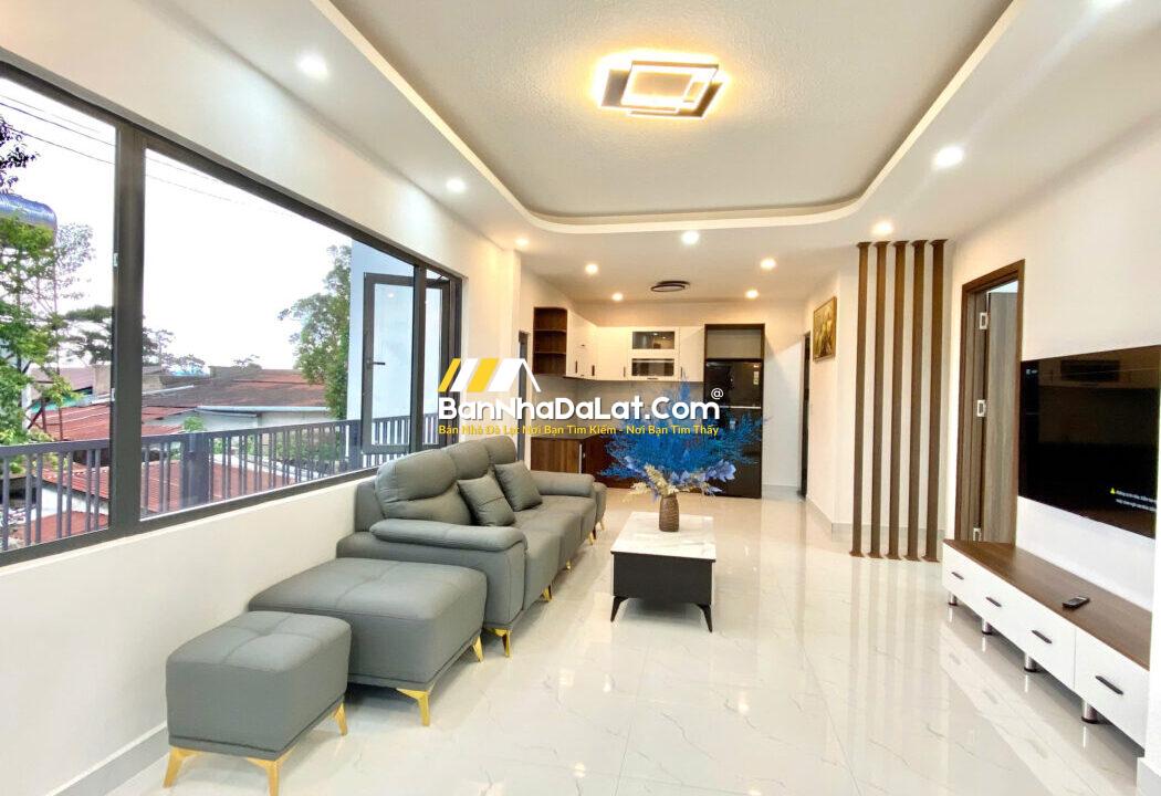 Z6576070543465_7c973ff8dca48b7d90f9a485dc3ea403133910581191826093