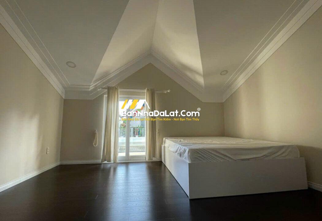 z6425036076028_550e873d49eb2f168f6a79fa15d62edc