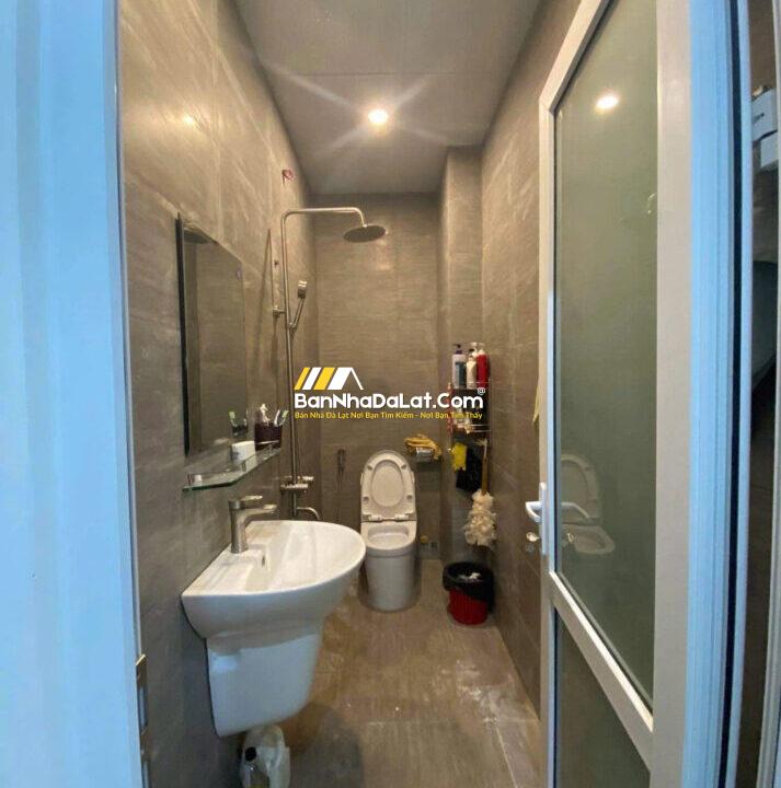 Z6538228154993_ac0bff748266eabf3936fe967ad822b8133899733514557670