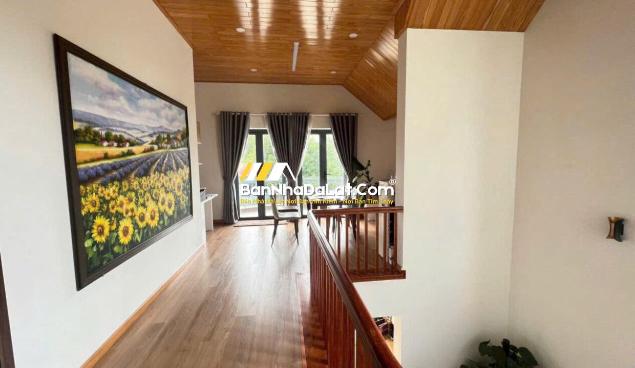 z6817560378667_db633fd3242d099413d096bdb2411698