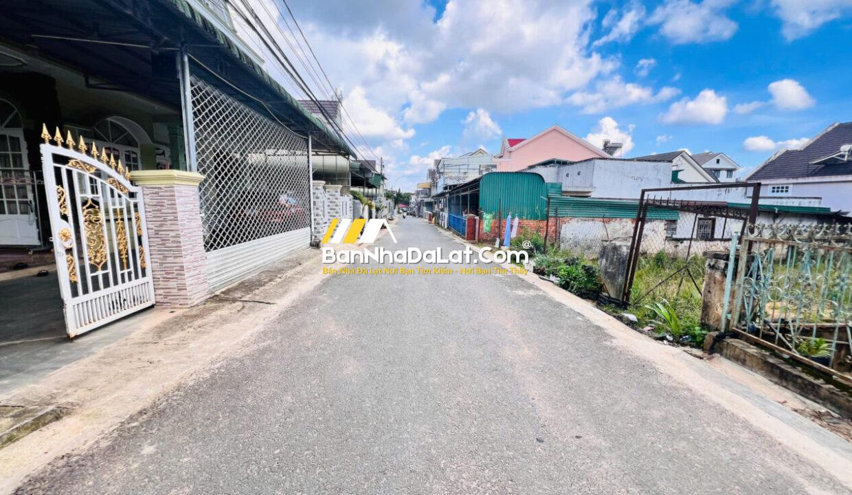 z6872753147540_3c08a20f155750ab0d330093cb293d13