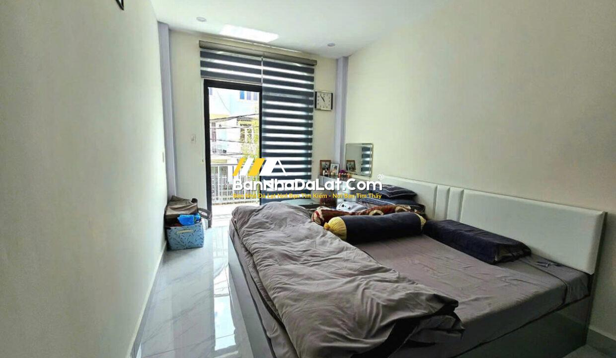 z6879920114931_e983e09d649adf025a549e14d1532eb7