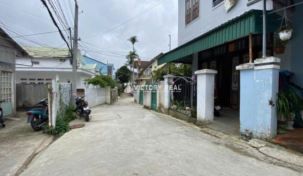 Z6535426705176_3eb33012d6927905179c282426608982133898998080875333