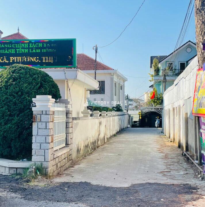 Z6839428278985_e3a57297f4c701f648dde892956f48ab133979005114743769 - Copy