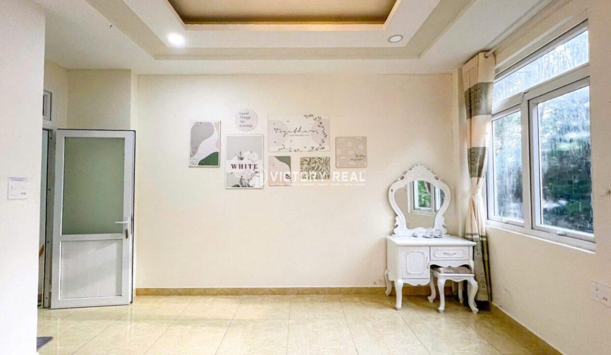 Z6945257974941_970198c4a3d3389e71f5ac8205bca6ba134006489113567249