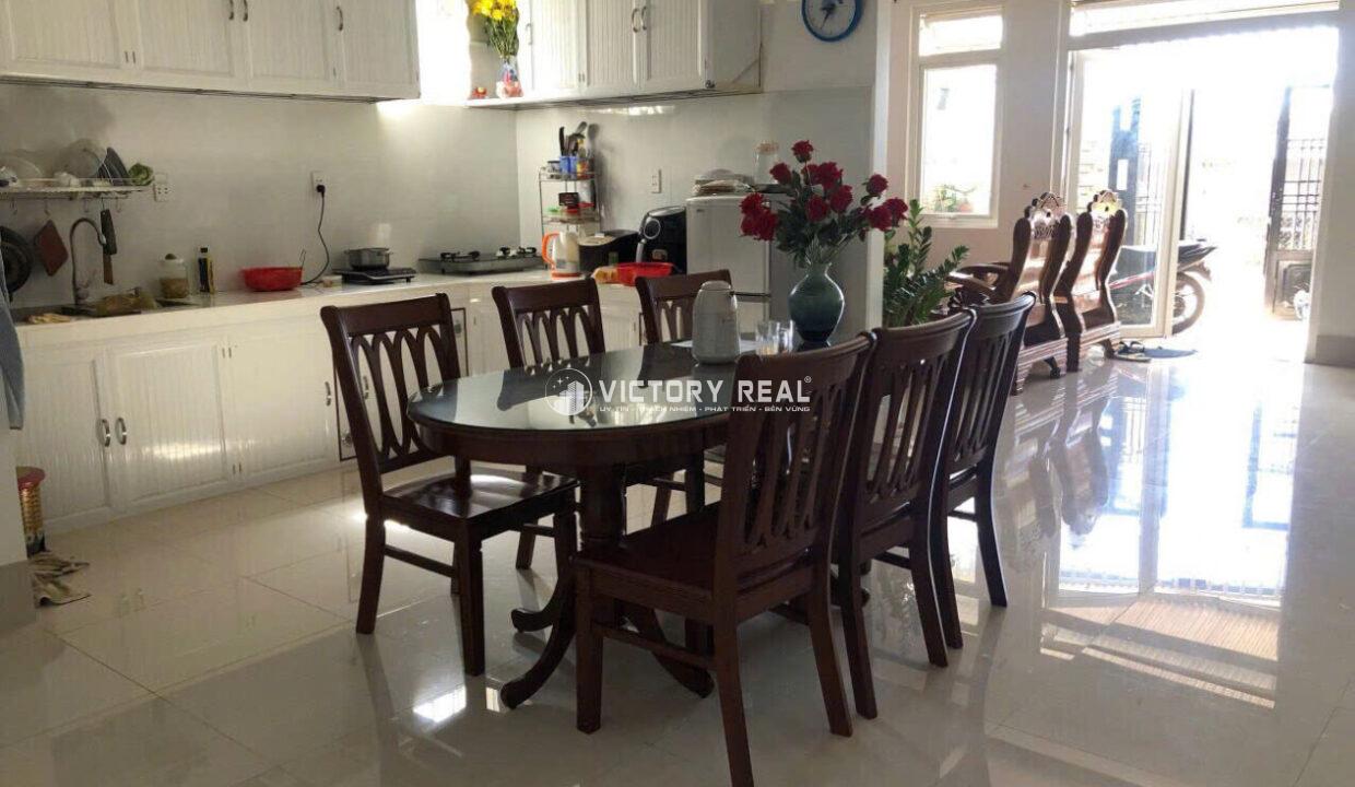 Z6971570457027_004_ddae266063d731a1d5b97d06b66f841d134018572033073312