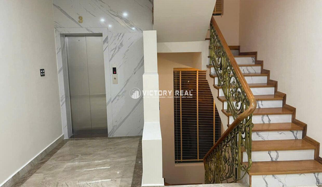 Z7153381211696_45afaf6a2c065a73876af2cbe35f83ce134058442927563460095050