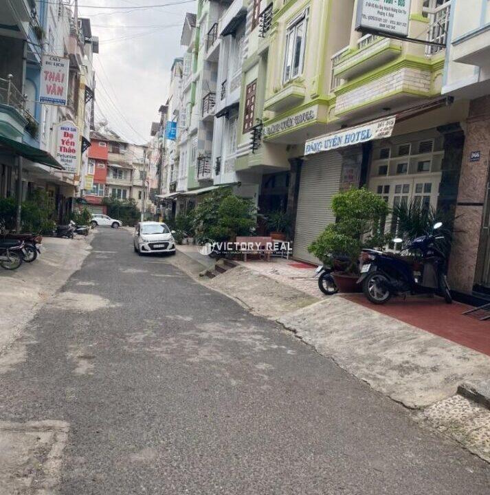 Z7164070778489_e485a286bcd87308d866bf246fe6b54f134061135415740525