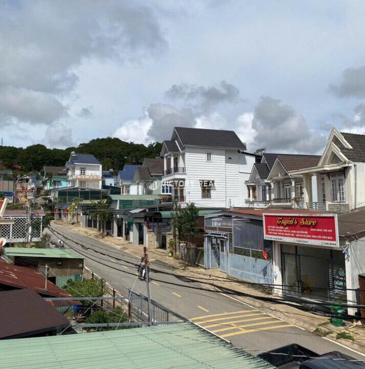 z7161090593453_5c5e9f9df75cb765d255768bbda68182