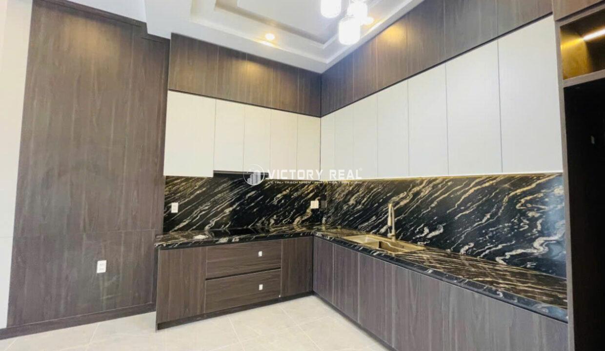 z7166373309988_1a3f45d9c0895efde7bdae91657a86de