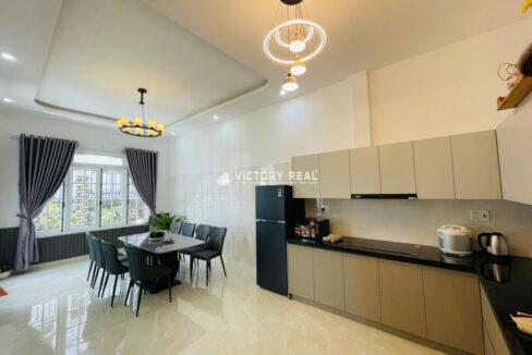 Z6836650749864_0e79204f86fe277d25b266bdf69189ad133978203718084596