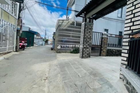 Z6836650953006_3e3bd3743a086d36ad6ba74d4a67594f133978203763254718