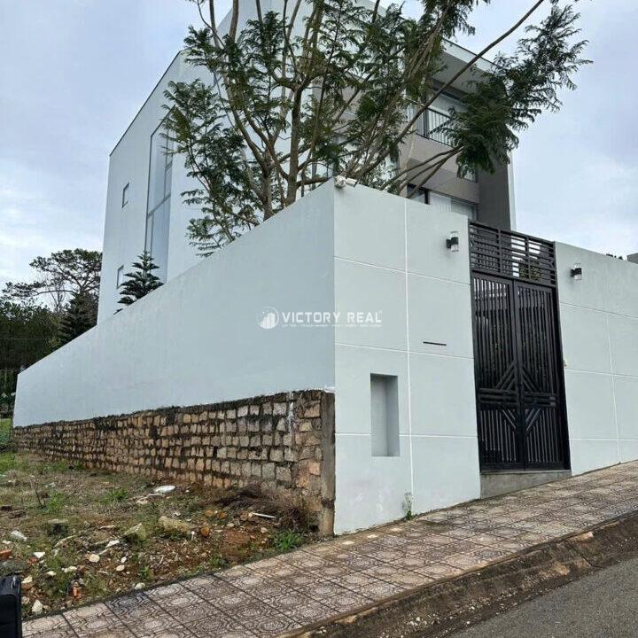 Z6851402891331_d5cad6aee66922f7fac621b4b19aa64d133982340731662401