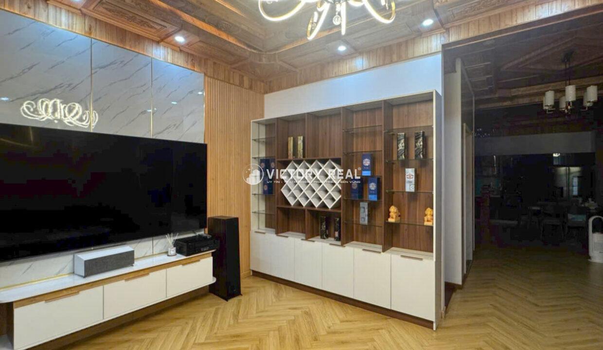 Z6959645487843_12a92b2d061718f0a131a87202b1a4fc134009922813601976