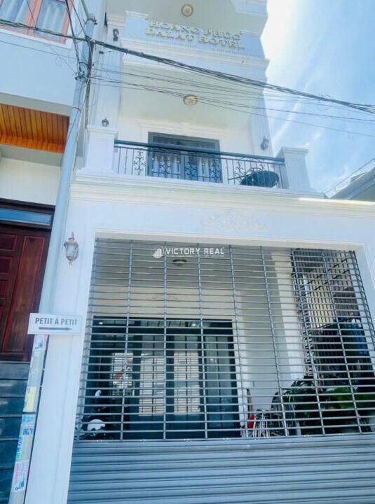 Z7060941117600_6dec6d0f90ac68ef3a1e5c279ea13a80134035870115497769