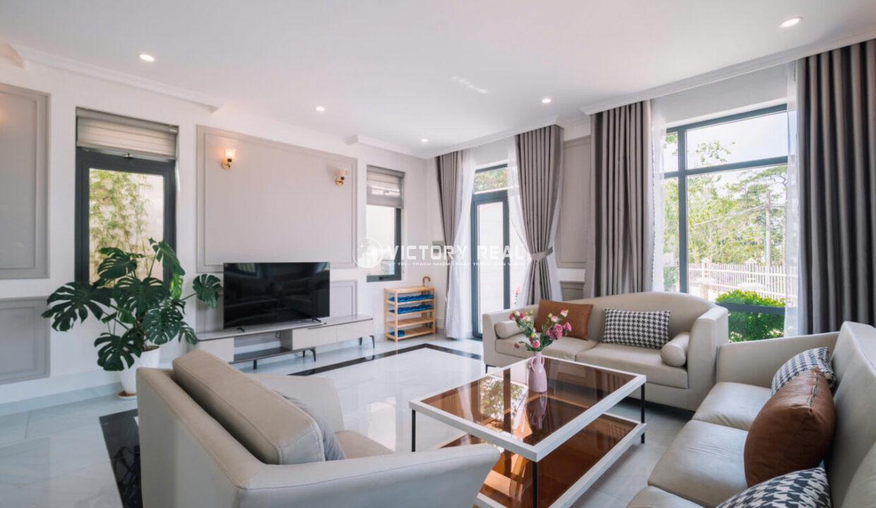 Z7122449437719_4be316d6631fe3ada0f6c8cc5d919862134050713149367877