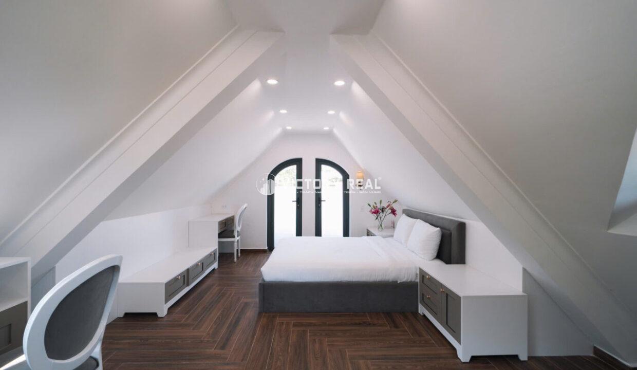 Z7122449455413_982a008d53a7f8ddc42c0ce27d8afd41134050713155322335