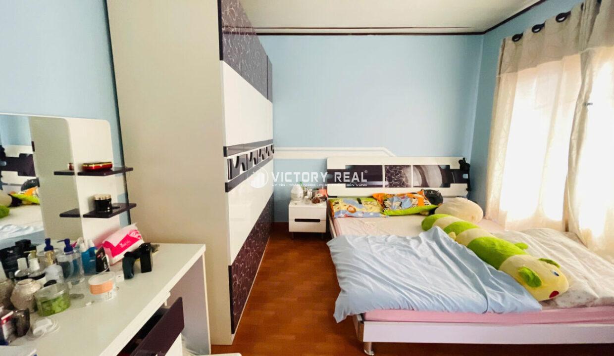 Z7215121973974_cc5ec9f3f57f93555e7841753640e64d134074037936475827