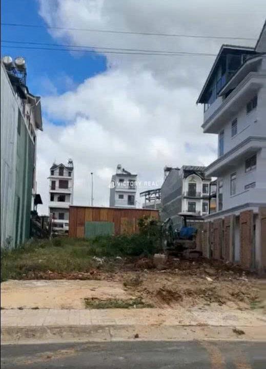 z7002908931949_2bd37f63fcea0c05985f740ef4cb36e4134021177136722719