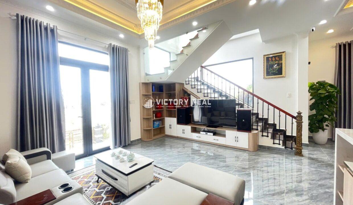 z7184102549199_dcefec9fd6f67074e66bb4a341017367