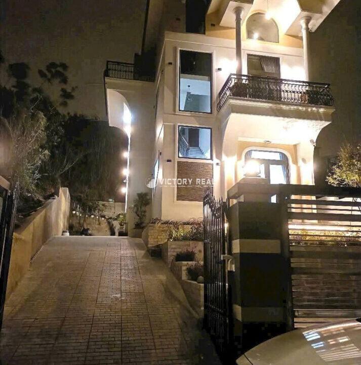 z7184108673007_2a025b5d6f44421e3cd0d6c04fd16775