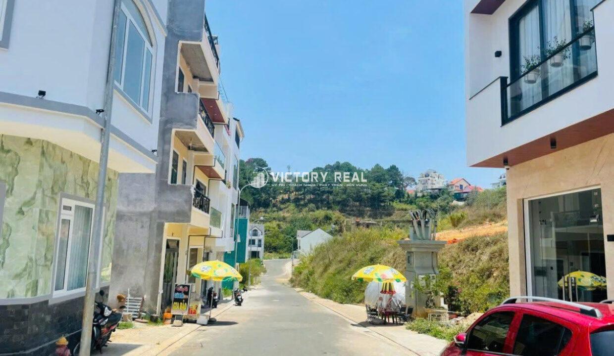 z7186695072128_196a92b375131940eaf581e2e2ef256f