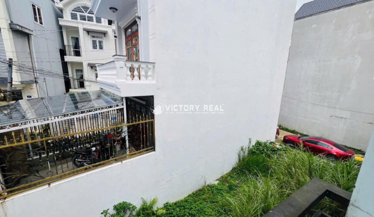 z7189970669725_2659b12b0c0d566f83bcf3bd0ebe997f