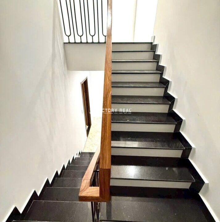 z7231875396090_bc58fa41d602e48e0a99e3d0309f9c59