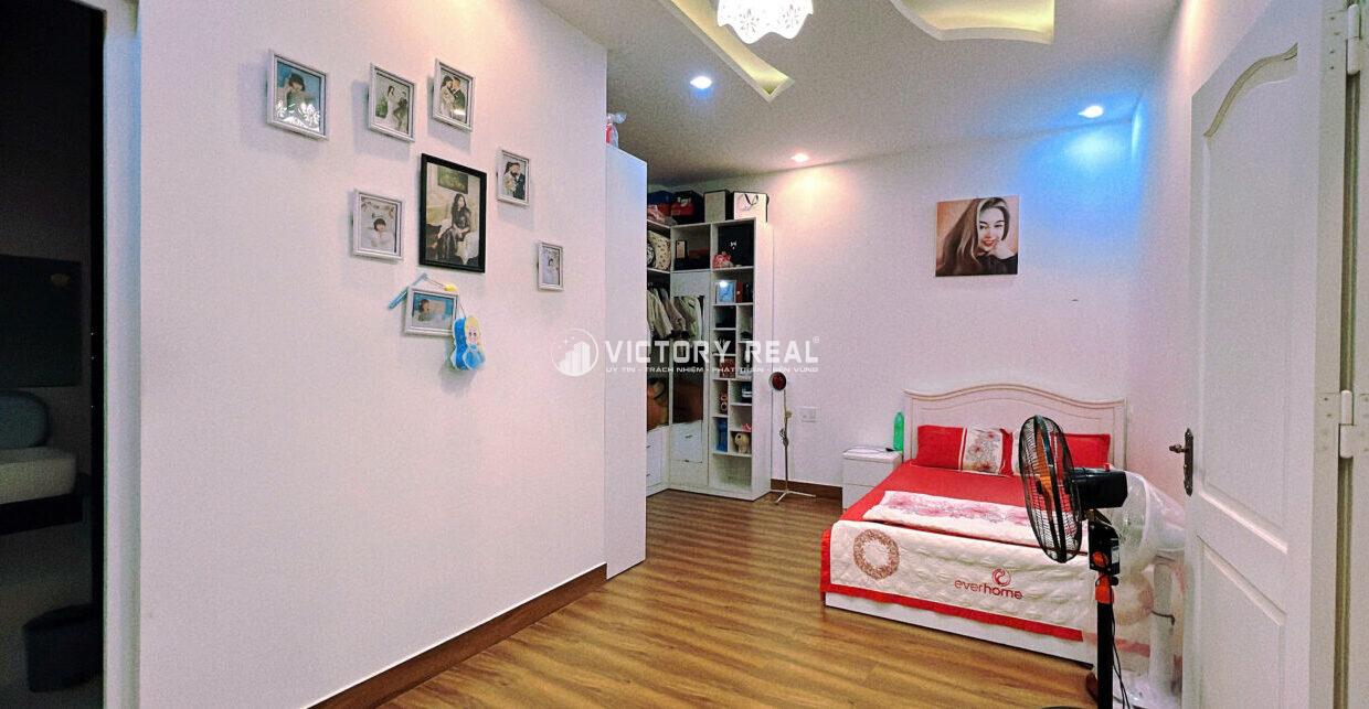 z7235441653210_7ca20796fbe31416bb7360aebd789fc2