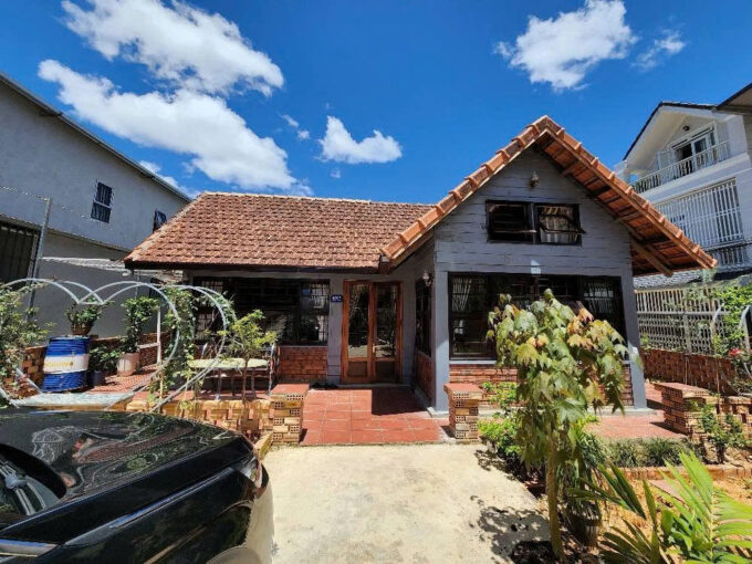 ✨Bán Biệt thự Gỗ đậm chất Đà Lạt, DT 210m2 Cách Hồ Xuân Hương chỉ 2km